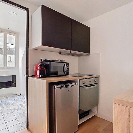 Le Briais Apartment Melun Exterior photo